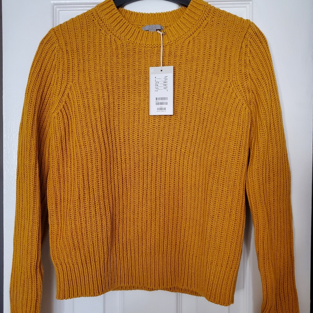 NEW COS sweater